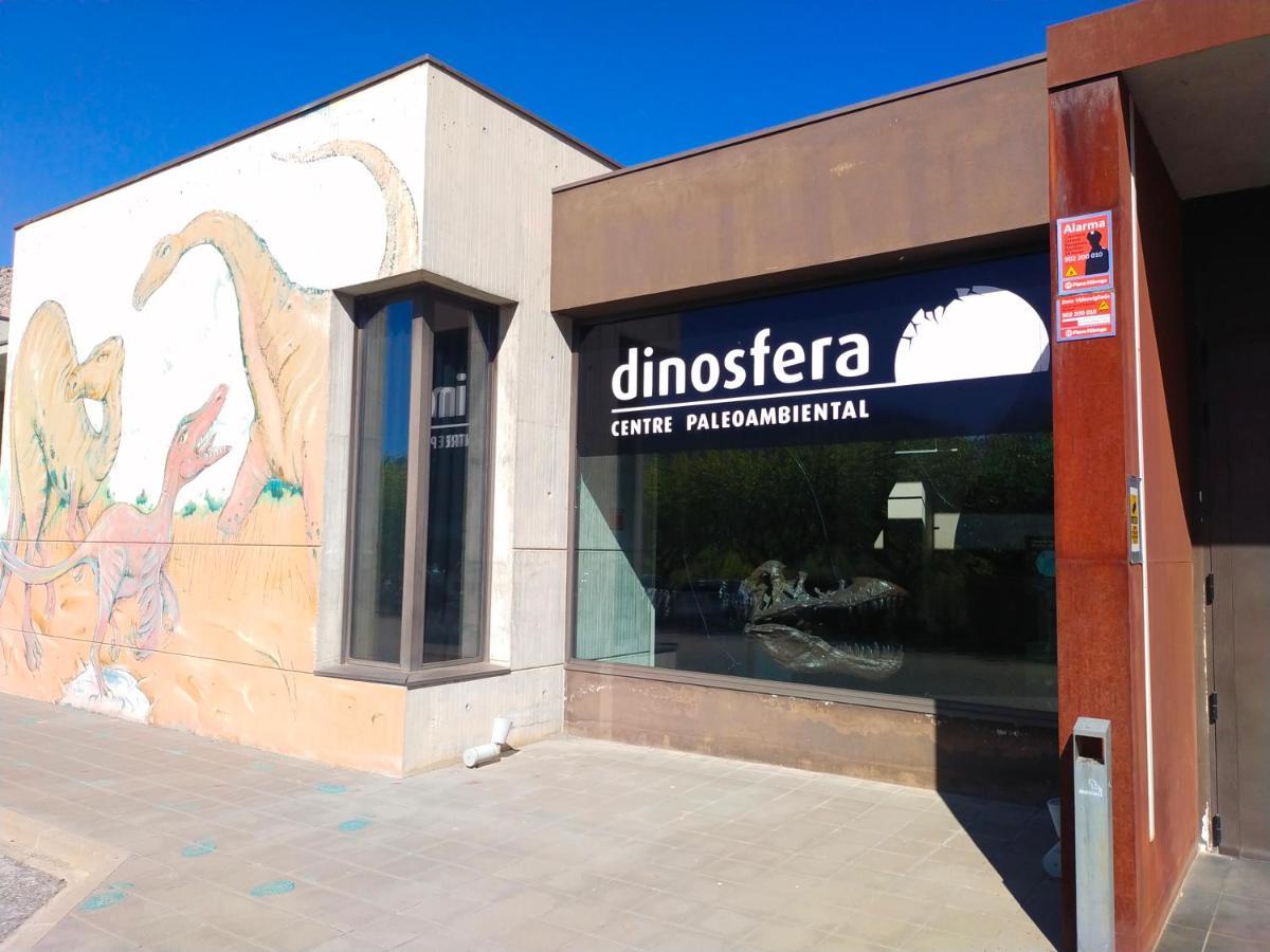 Coll de NargóDinosaur House公寓 外观 照片